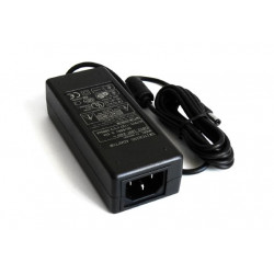 Блок питания HIVIDEO 12V  5A пластиковый корпус
